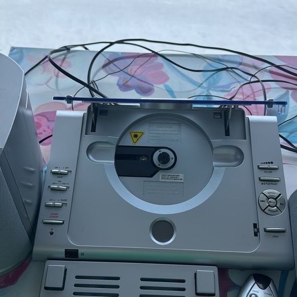 Coby CX-CD375 Micro cd system with am/fm tuner circa 2004 - Picture 7 of 9